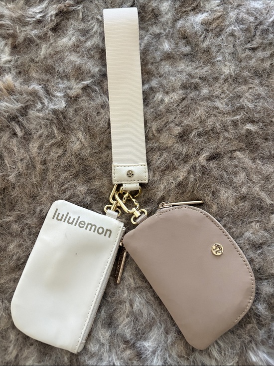 lululemon athletica Handbags - Lululemon Dual Wristlet